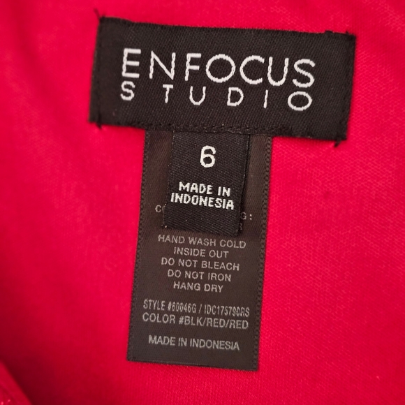 Enfocus Studio Dress - Picture 5 of 5
